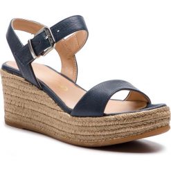 Espadryle UNISA - Kalka Sty Ocean. Niebieskie espadryle damskie Unisa, bez wzorów, ze skóry ekologicznej, bez obcasa, na obcasie. W wyprzedaży za 299,00 zł.