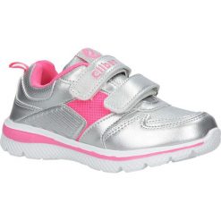 Srebrne buty sportowe na rzepy ze skórzaną wkładką casu k-219. Szare buty dziewczęce sportowe Casu, bez wzorów, na rzepy. Za 89,99 zł.