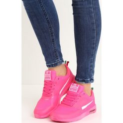 Różowe Buty Sportowe Nimble. Czerwone buty sportowe damskie marki Born2be. Za 69,99 zł.