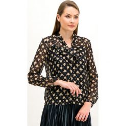 Bluzka Pennyblack Elvira 11141619. Czarne bluzki damskie Pennyblack, bez wzorów, z jedwabiu, bez kołnierzyka, bez rękawów. W wyprzedaży za 389,00 zł.