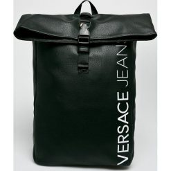 Versace Jeans - Plecak. Czarne plecaki męskie marki Versace Jeans, z aplikacjami, z jeansu. W wyprzedaży za 499,90 zł.