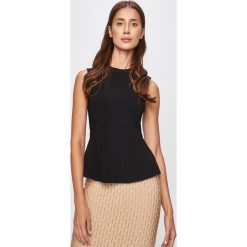 Marciano Guess - Bluzka. Czarne bluzki damskie MARCIANO GUESS, na co dzień, s, z aplikacjami, z wiskozy, z okrągłym kołnierzem, bez rękawów. W wyprzedaży za 379,90 zł.