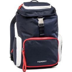 Plecak TOMMY HILFIGER - Th Nylon Backpack AW0AW07695 0GY. Niebieskie torby męskie skórzane TOMMY HILFIGER, bez wzorów, z nylonu. W wyprzedaży za 409,00 zł.