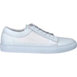 Sneakersy BUBN000059. Białe sneakersy męskie Giacomo Conti, bez zapięcia. Za 299,00 zł.