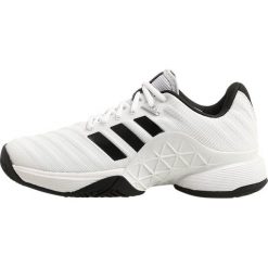 Buty do tenisa męskie: adidas Performance BARRICADE 2018 Obuwie multicourt footwearwhite/coreblack/silver