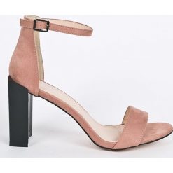 Public Desire - Sandały. Różowe sandały damskie marki Public Desire, bez wzorów, z materiału, bez obcasa, na obcasie, na klamry. W wyprzedaży za 119,90 zł.