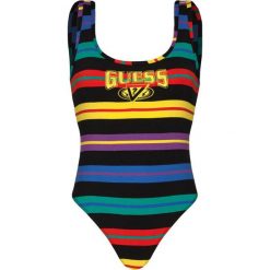 Body Guess J BALVIN W0FI0Y R1D86. Bluzki damskie Guess, l, z aplikacjami, z bawełny, bez kołnierzyka, bez rękawów. W wyprzedaży za 199,00 zł.