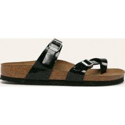Birkenstock - Japonki Mayari. Czarne klapki damskie Birkenstock, bez wzorów, z gumy, bez obcasa, na obcasie. W wyprzedaży za 269,90 zł.