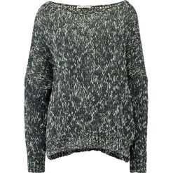Swetry klasyczne damskie: Friday’s Project Sweter black