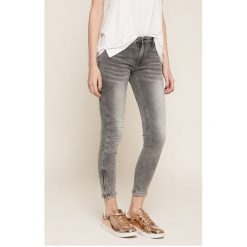 Answear - Jeansy. Szare rurki damskie marki ANSWEAR. W wyprzedaży za 129,90 zł.