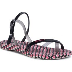 Sandały IPANEMA - Fashion Sand VIII 82766 White/Black/Pink 24898. Czarne klapki damskie Ipanema, bez wzorów, z tworzywa sztucznego, bez obcasa. W wyprzedaży za 89,00 zł.