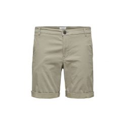 Szorty i Bermudy Selected 16059655 PARIS SHORT. Zielone spodenki i szorty męskie Selected, xl, bez wzorów. Za 122,92 zł.