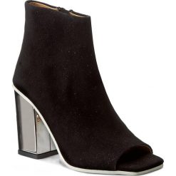Buty zimowe damskie: Botki BALDOWSKI – D01872-3025 Czarny Zamsz