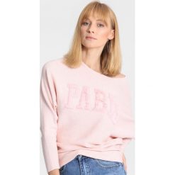 Różowy Sweter Seamlessly. Czerwone swetry klasyczne damskie marki other, na jesień, l. Za 64,99 zł.