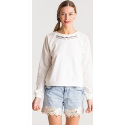 Biała bluza Felpa z ażurowymi rękawami My Twin. Białe bluzy damskie Twinset, s, z aplikacjami, z bawełny, bez rękawów, bez kaptura. Za 235,60 zł.
