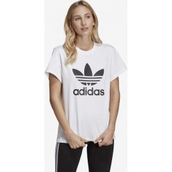 Adidas Originals Koszulka Biały. Białe koszulki damskie adidas Originals, z nadrukiem, z bawełny, bez kołnierzyka. Za 123,95 zł.