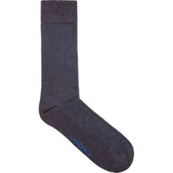 Skarpety w Paski. Szare skarpetki męskie marki LANCERTO, w kolorowe wzory, z bawełny. Za 29,90 zł.