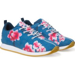 Desigual tenisówki damskie Classic Felt Hindi Da 39 niebieskie. Niebieskie buty sportowe damskie Desigual, bez wzorów, bez zapięcia. W wyprzedaży za 219,00 zł.