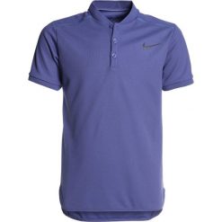 Nike Performance BOYS Koszulka sportowa blue recall. Niebieskie t-shirty chłopięce polo marki Nike Performance, z materiału. Za 159,00 zł.