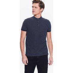 T-SHIRT MĘSKI POLO ZE STÓJKĄ. Czarne koszulki polo marki Top Secret, m. Za 34,99 zł.