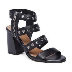Skórzane sandały w kolorze czarnym. Sandały damskie Tosca Blu, Bagatt. W wyprzedaży za 259,95 zł.