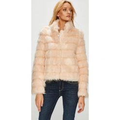 Guess Jeans - Kurtka Asako. Szare bomberki damskie Guess Jeans, l, z aplikacjami, z jeansu. Za 769,90 zł.