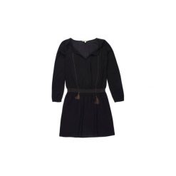 Sukienka damska casual. Czarne sukienki damskie TXM, na co dzień, bez wzorów, casualowe, bez kołnierzyka, bez rękawów, proste. Za 39,99 zł.