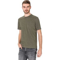 Calvin Klein Koszulka Zielony. Zielone podkoszulki męskie Calvin Klein, m, bez wzorów, z bawełny, z krótkim rękawem. Za 152,95 zł.