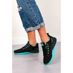 Czarne buty sportowe sznurowane casu 3088. Czarne buty dziewczęce sportowe Casu, bez wzorów, na sznurówki. Za 59,99 zł.