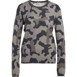Swetry klasyczne damskie: FTC Cashmere CAMOUFLAGE Sweter dark moss