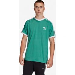 Adidas Originals 3-Stripes Koszulka Zielony. Zielone podkoszulki męskie adidas Originals, xxl, z haftami, z bawełny, z krótkim rękawem. Za 128,95 zł.