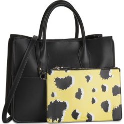 Torebka CALVIN KLEIN - Assorted Tote K60K605586 BDS. Czarne torebki klasyczne damskie Calvin Klein, bez wzorów, ze skóry ekologicznej, klasyczne, na ramię, bez dodatków. Za 799,00 zł.
