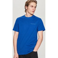 T-shirty męskie: T-shirt ze skorpionem – Niebieski