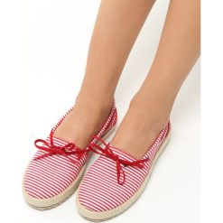Czerwone Espadryle Mystified. Czerwone tomsy damskie vices. Za 49,99 zł.