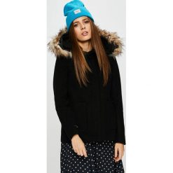Only - Kurtka. Czarne kurtki damskie ONLY, s, bez wzorów, z poliesteru, krótkie, z kapturem. W wyprzedaży za 119,90 zł.