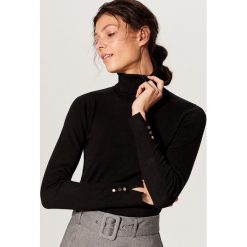 Golfy damskie: Gładki sweter z golfem - Czarny
