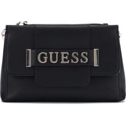 Guess Kerrigan Cross body bag Czarny. Czarne torebki klasyczne damskie Guess, w paski, z poliesteru. Za 492,95 zł.