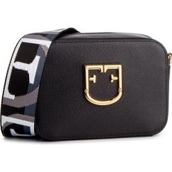 Torebka FURLA - Brava 1007885 B BVE2 O22 Onyx. Czarne listonoszki damskie Furla, z aplikacjami, ze skóry, zdobione, bez dodatków. Za 1039,00 zł.