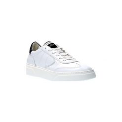 Buty Philippe Model BALU V008 TEMPLE. Białe trampki męskie Philippe Model, bez wzorów, bez zapięcia. Za 978,52 zł.