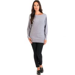 Sweter w kolorze szarym. Szare swetry damskie L'étoile du cachemire, bez wzorów, z kaszmiru, klasyczne, bez rękawów, bez kaptura. W wyprzedaży za 59,95 zł.