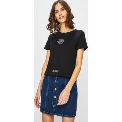 Tally Weijl - Top. Czarne bluzki damskie marki TALLY WEIJL, s, bez wzorów, z bawełny, casualowe, z okrągłym kołnierzem, z krótkim rękawem. Za 19,90 zł.