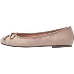 Baleriny damskie lakierowane: Tamaris Baleriny pepper