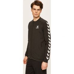Hummel - Bluza. Czarne bluzy męskie Hummel, s, z nadrukiem, z elastanu, z kapturem, bez rękawów, bez kaptura. Za 259,90 zł.