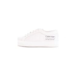 Buty Calvin Klein Jeans F1280. Białe trampki męskie Calvin Klein Jeans, bez wzorów, z jeansu, bez zapięcia. Za 585,40 zł.