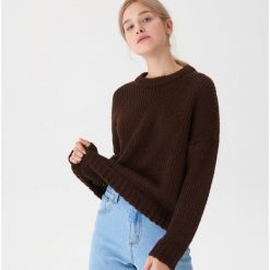 Sweter oversize - Brązowy. Pomarańczowe swetry oversize damskie marki House, s. W wyprzedaży za 49,99 zł.