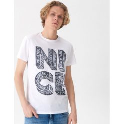 T-shirt z nadrukiem Nice - Biały. Białe t-shirty męskie House, s, z nadrukiem, bez kołnierzyka. Za 35,99 zł.