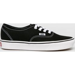 Vans - Tenisówki. Czarne trampki i tenisówki damskie Vans, bez wzorów, z gumy, na sznurówki. W wyprzedaży za 229,90 zł.