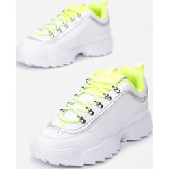 Biało-Limonkowe Sneakersy Ryland. Białe sneakersy damskie Renee. Za 119,99 zł.