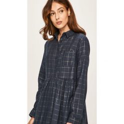 Answear - Sukienka. Niebieskie sukienki damskie ANSWEAR, na co dzień, s, bez wzorów, z bawełny, casualowe, bez kołnierzyka, z długim rękawem, długie, mini, rozkloszowane. W wyprzedaży za 79,90 zł.
