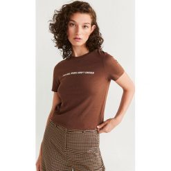 Mango - T-shirt Words. Pomarańczowe bluzki damskie Mango, s, z nadrukiem, z bawełny, z okrągłym kołnierzem. Za 49,90 zł.